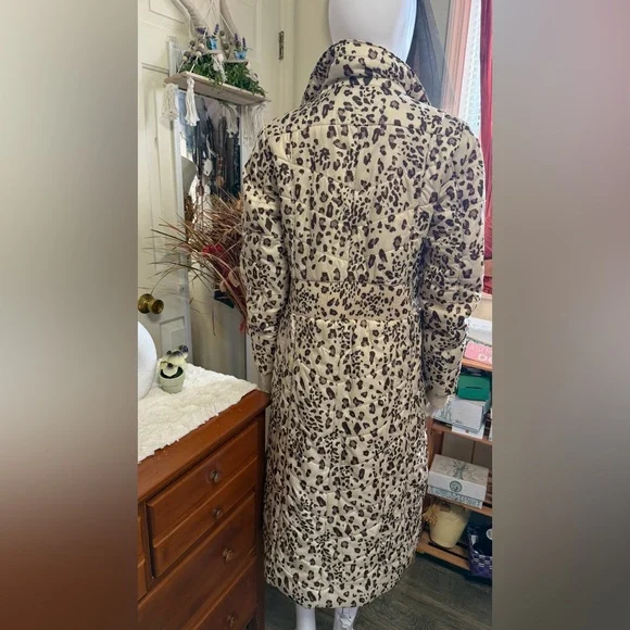 Sold - Picture 5 of 10